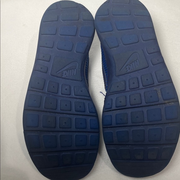 Nike Kids Blue Sneakers - Picture 5 of 6